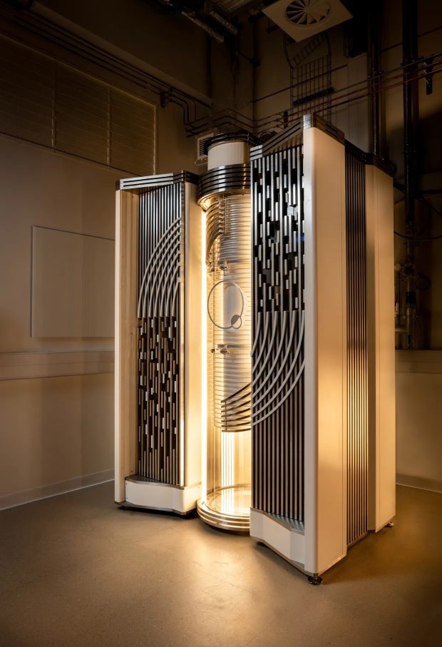 اولین کامپیوتر کوانتومی جهان با تراشه‌های سیلیکونی معمولی