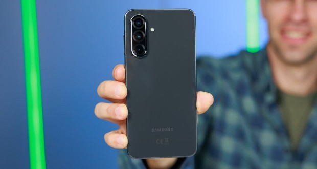 آپدیت پایدار One UI 8.0 برای گلکسی A36