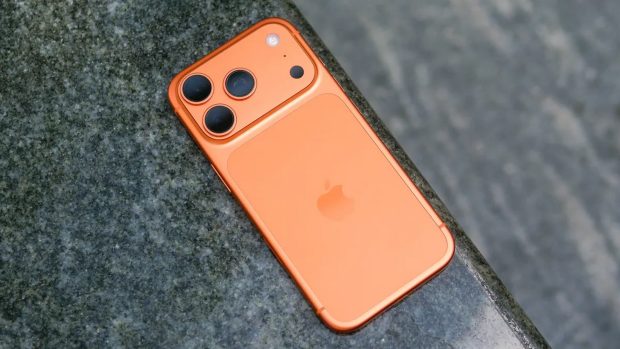 آیفون 17 پرو و شیائومی 15T پرو