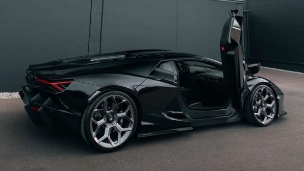 لامبورگینی روئلتو ۱۰۱۵ اسب بخاری