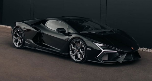 لامبورگینی روئلتو ۱۰۱۵ اسب بخاری