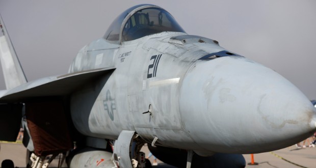 رنگ خاکستری نظامی