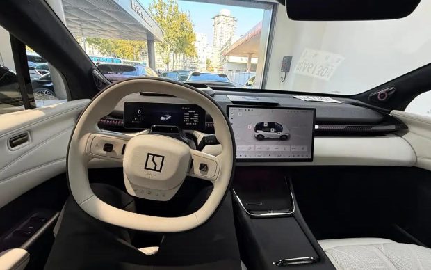 نسخه ۲۰۲۶ زیکر X