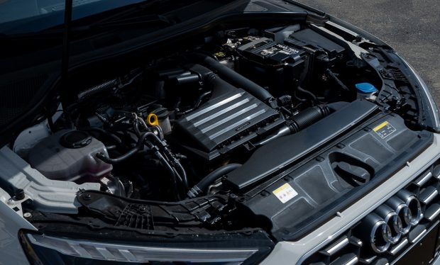 نمای پیشرانه آئودی A3 لانگ مدل 2025