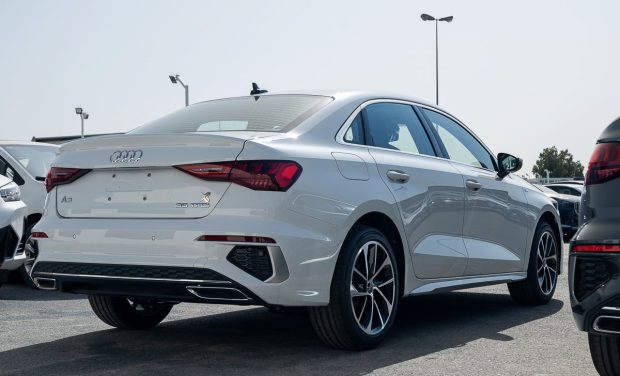 نمای عقب آئودی A3 لانگ مدل 2025