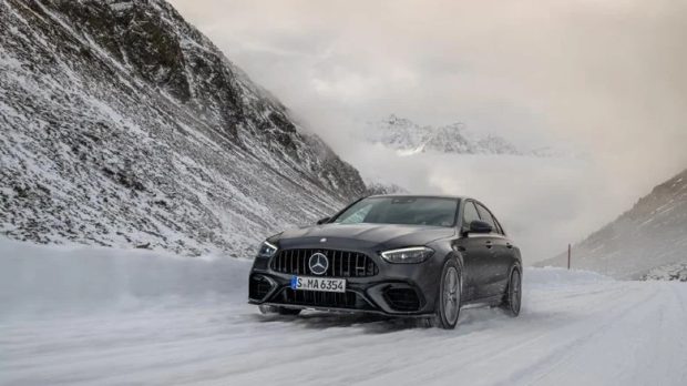 سدان های تمام چرخ محرک