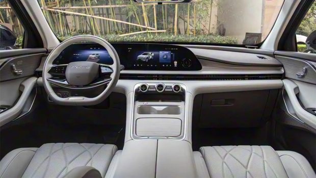 نمای کابین چری اکسید RX