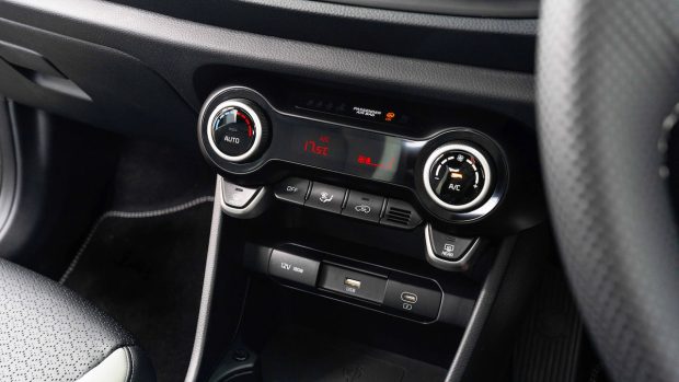 نمای کابین کیا پیکانتو وارداتی