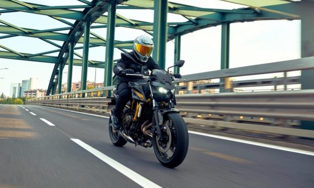 موتورسیکلت کاوازاکی Z650 S مدل 2026