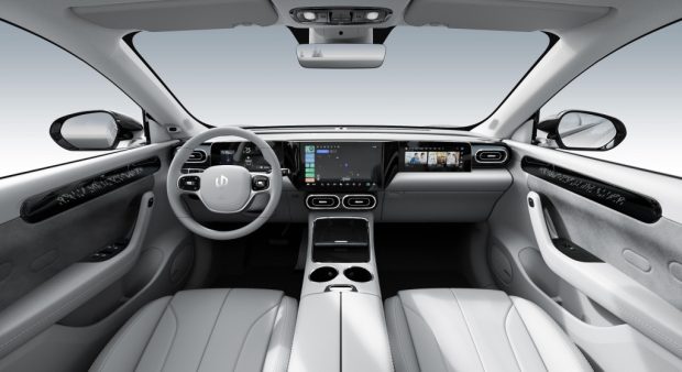 نمای کابین لیپ موتور C11 شتابران خودرو