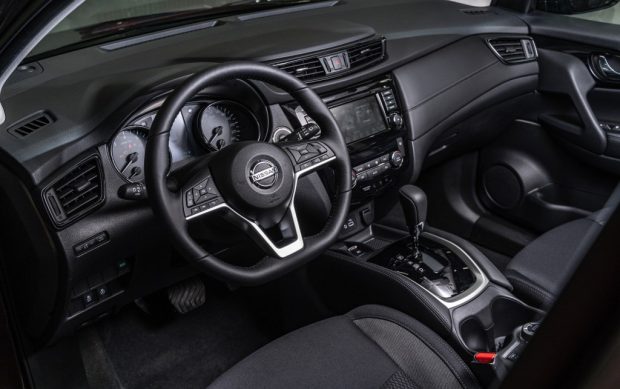 نمای داشبورد نیسان قشقایی