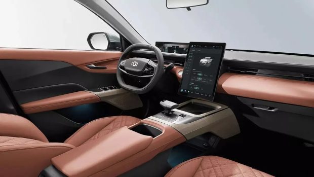 نمای کابین سدان نوو A05