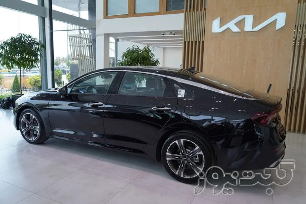 نمای جانبی کیا K5 توربو