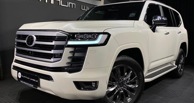 قیمت تویوتا لندکروزر اتاق 300