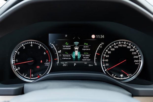 نمای کابین لندکروزر اتاق 300