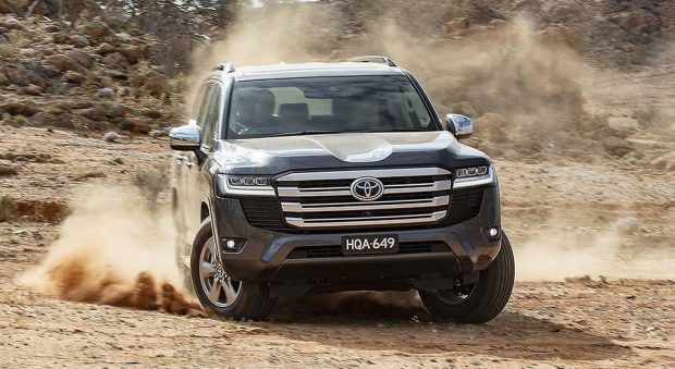 لندکروزر اتاق 300