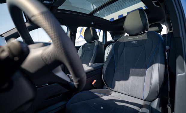 نمای کابین فولکس واگن تیگوان L پرو