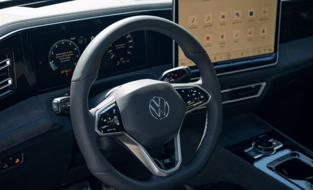 نمای کابین فولکس واگن تیگوان L پرو