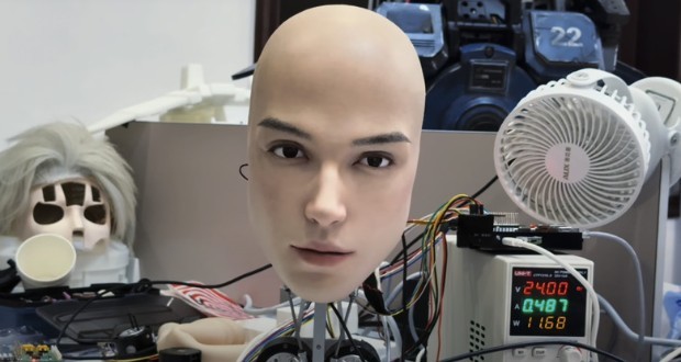 ربات انسان نما