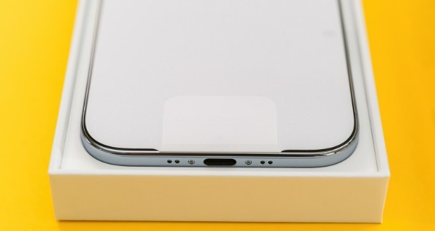 تمیز کردن پورت USB