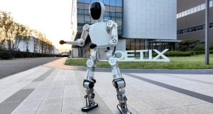 ربات انسان‌نمای Bumi