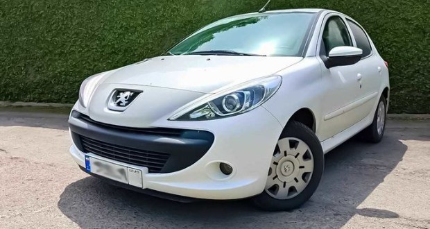 محصولات ایران خودرو