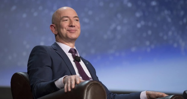 پیشبینی جف بزوس برای زندگی در فضا