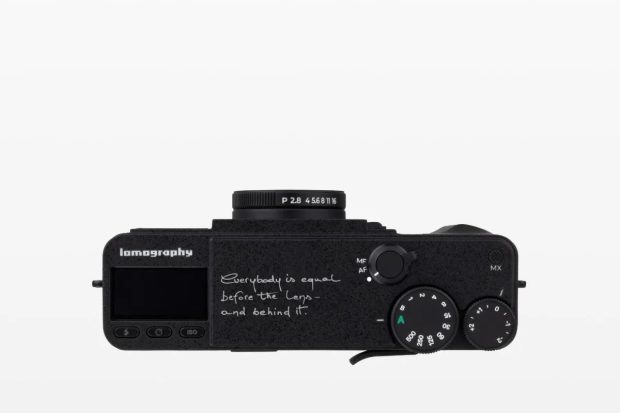 دوربین آنالوگ لوموگرافی MC-A