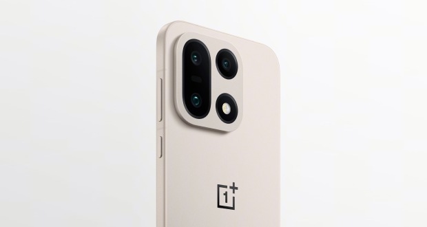 جعبهگشایی وان پلاس ۱۵