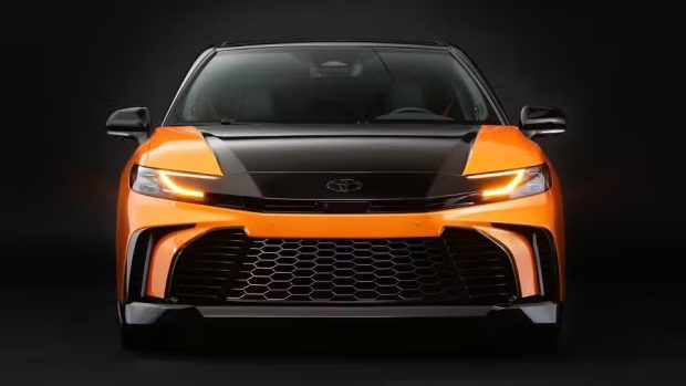 تویوتا کمری GT-S