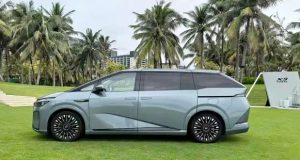 اکسپنگ X9 EREV