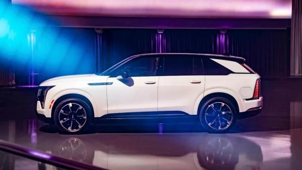 کادیلاک اسکالید IQ