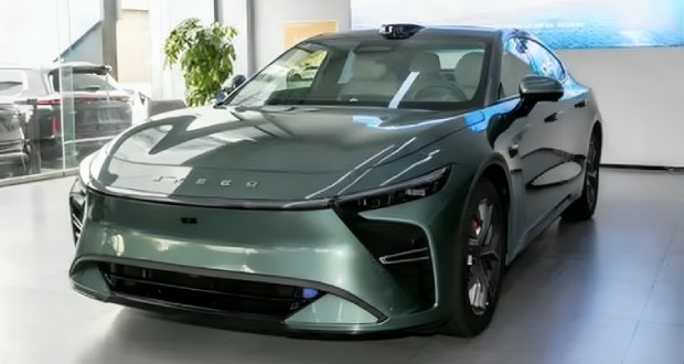 سدان جدید چری اکسید اکسلانتیکس ES