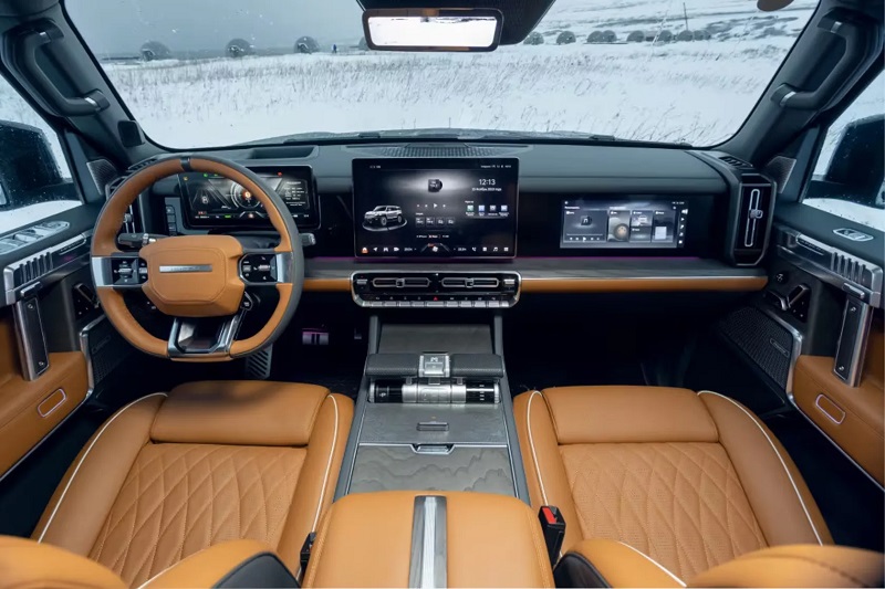 دانگ فنگ ام هیرو