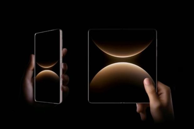 نمایشگر و طراحی گوشی تاشو هواوی میت X7