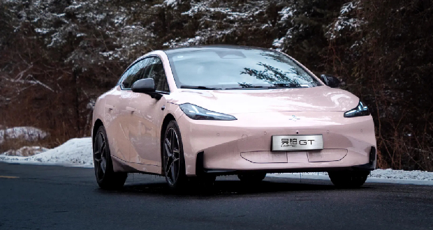 هایپتک GT لایت، رقیب چینی تسلا