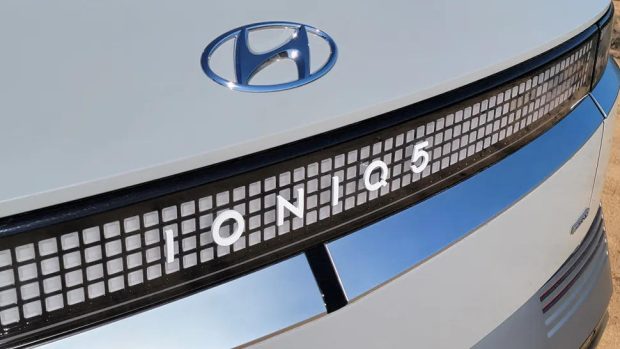 فناوری نورپردازی خودرو