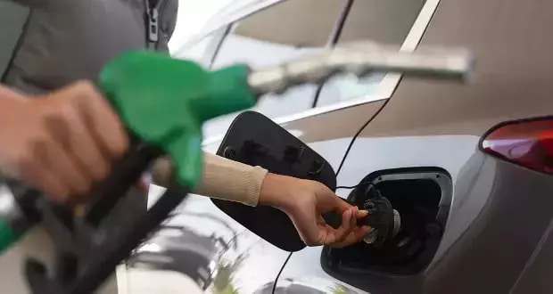 واردات بنزین