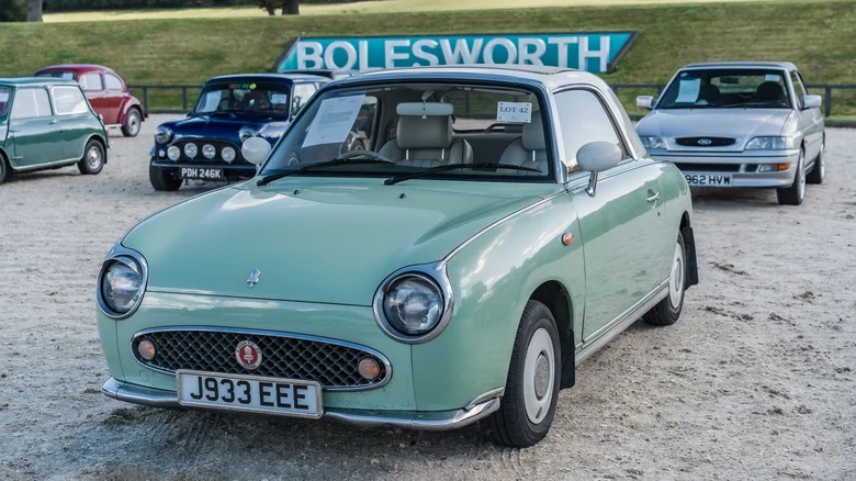 نیسان فیگارو - جری ساینفلد