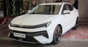 کی‌ام‌سی J7