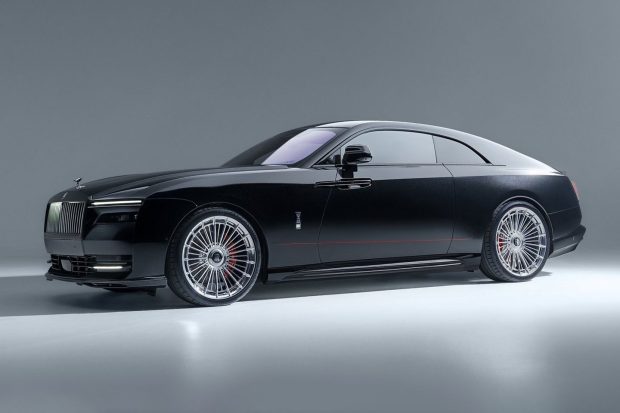 نمای جلو رولزرویس اسپکتر نوویتک