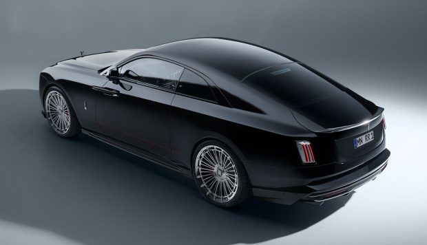 نمای عقب رولزرویس اسپکتر نوویتک