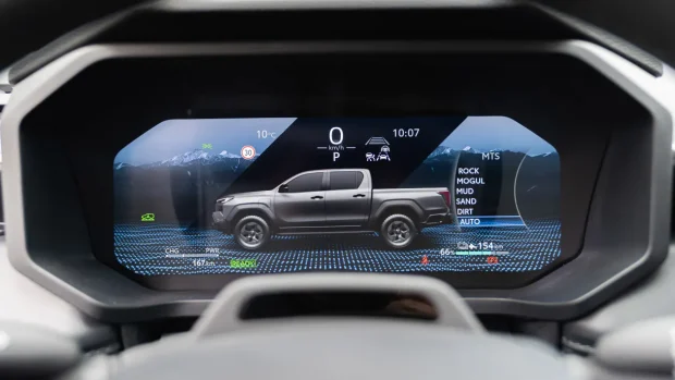 تویوتا هایلوکس برقی