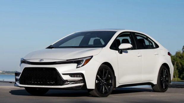 تویوتا کرولا