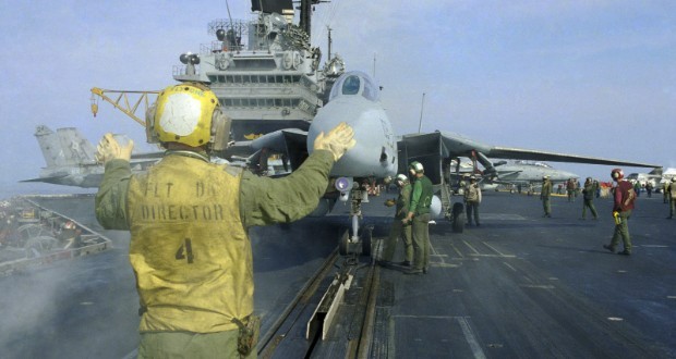 پرواز هواپیما از ناو هواپیمابر