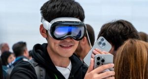 رونمایی از عینک هوشمند اپل