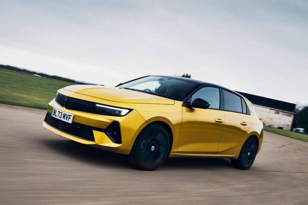 پرفروش ترین خودروهای قرن بیست و یکم