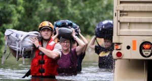 آواره شدن مردم با تغییرات اقلیمی