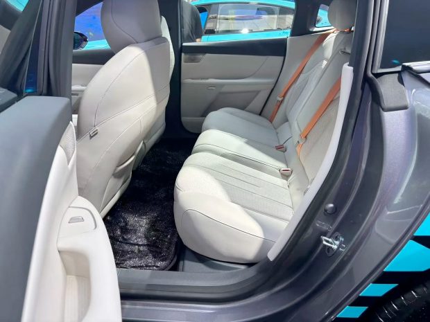 دانگ فنگ eπ 007 پلاس