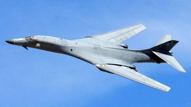 تفاوت بمبافکنهای B-1 و B-2